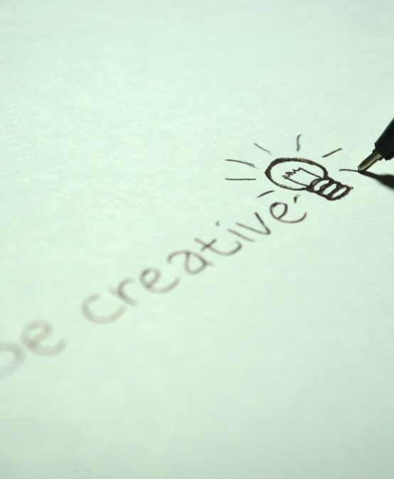 Creative Advertising: Ide-Ide Inovatif untuk Menarik Perhatian Audiens